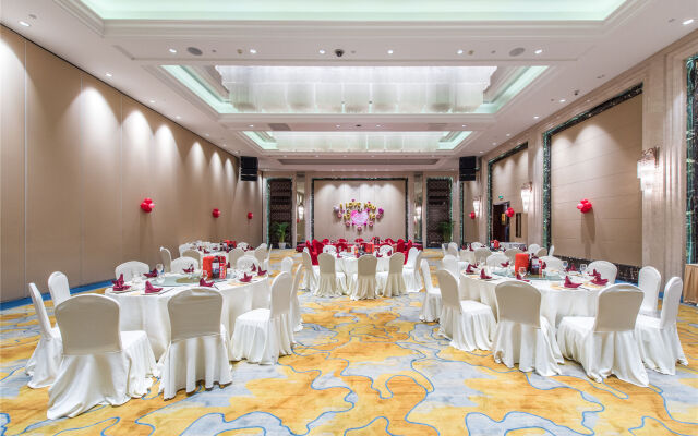 Qianjiang Junting Hotel, Haining