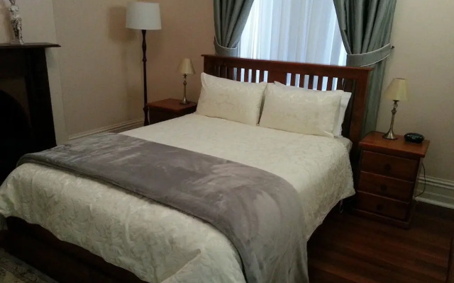 Burra Railway Station Bed & Breakfast