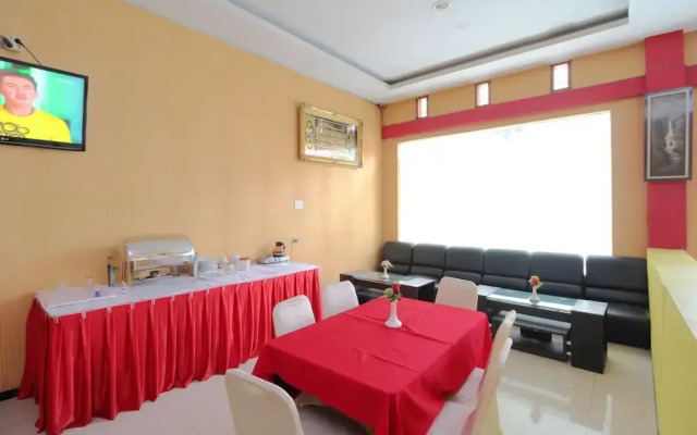 Airy Medan Selayang Arteri Ring Road 11