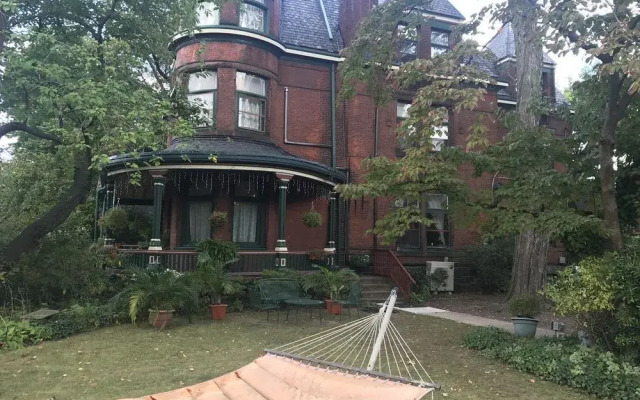 The Gables Bed and Breakfast Philadelphia