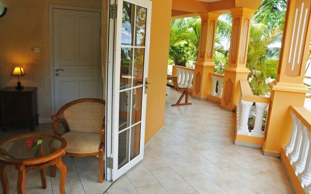 Villa Dorado