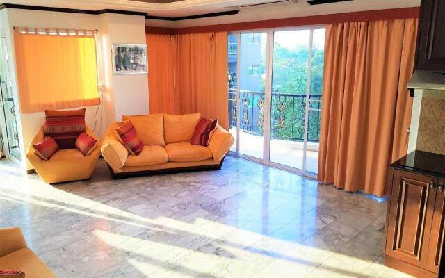 Pratumnak 1 bed Condo With sea View