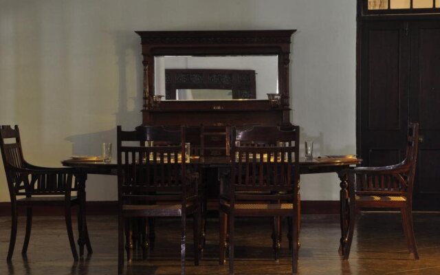Ambanpitiya Bungalow