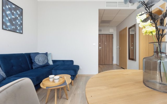 Modern Apartment Wola by Renters