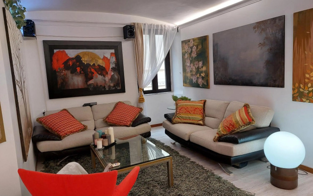 Spanish Steps bedroom