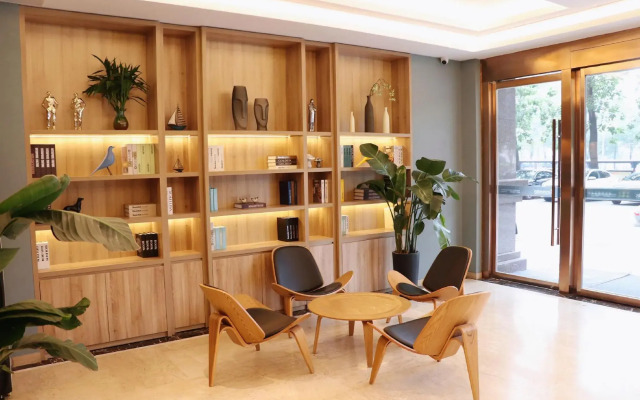 Fighting Bean Esport Hotel(战豆电竞酒店（合肥繁华大道地铁站店）)