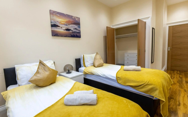 New 3-Bedroom Apartment Close to City Centre