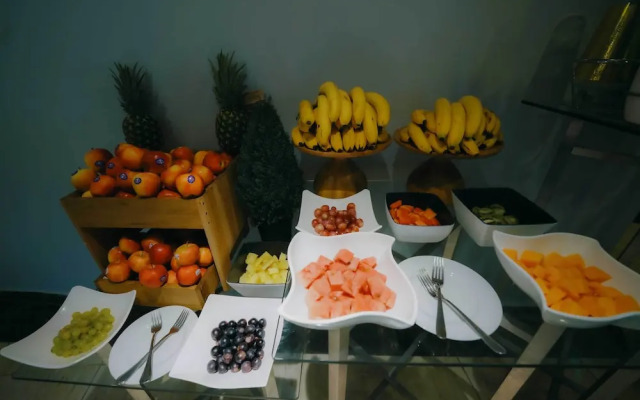 Nour Al Thuria Hotel