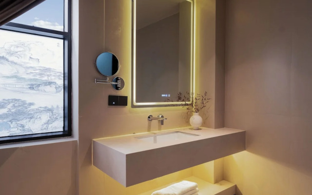 Lijing Yunman Mushanxue lnn