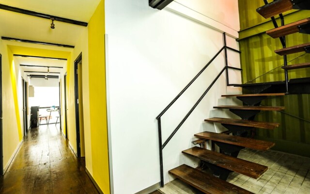 SPOT ON 1983 Dc Residence