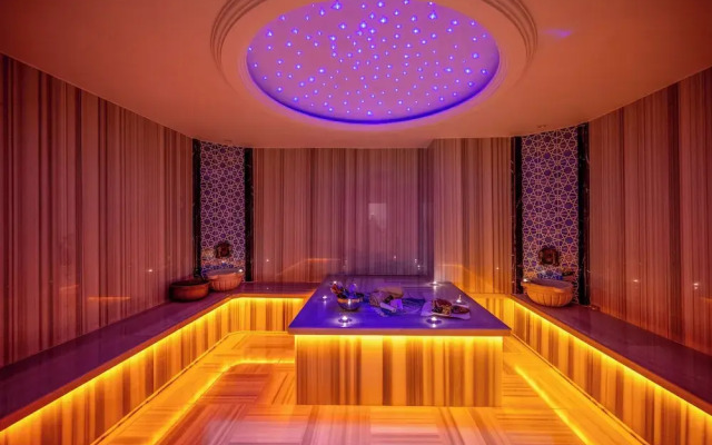 Vess Hotel & SPA