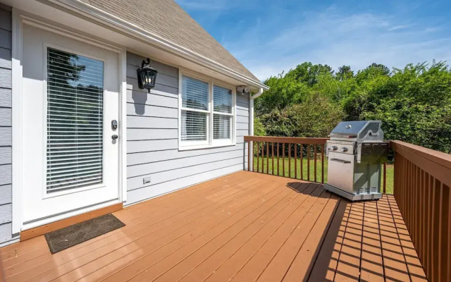 13 Windfield Dr, Cartersville