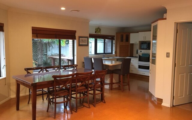 Huntington Holiday House
