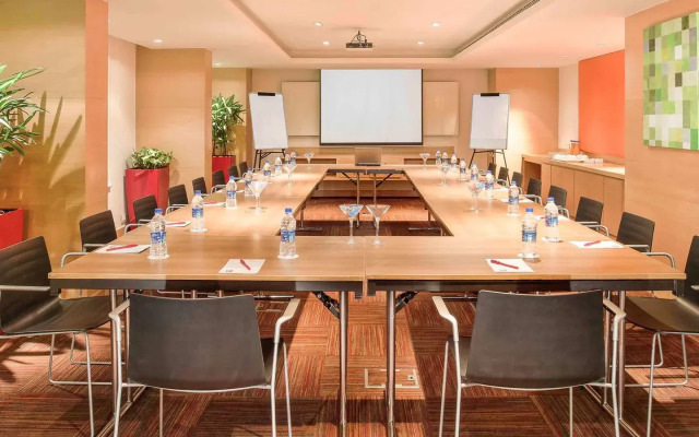 ibis Bengaluru City Centre Hotel