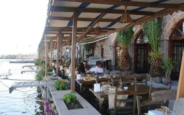 Assos Nazlihan Hotel