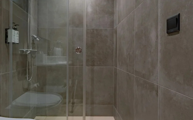 The Pelican Hotel Cantonments Accra