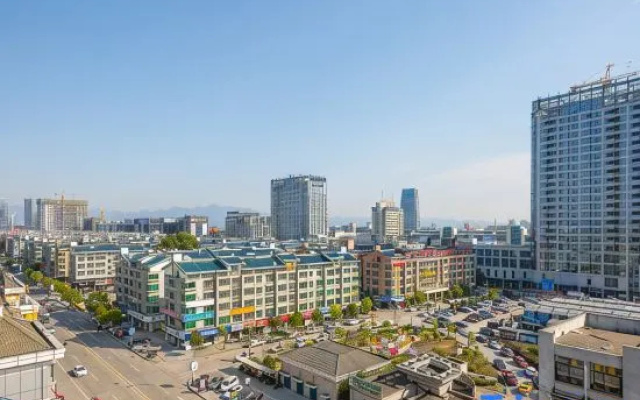 Aishang Best Hotel (Yiwu International Trade City)