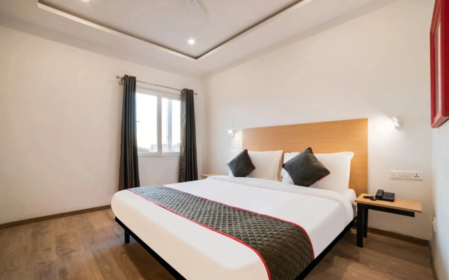 OYO Townhouse 234 Shamashbad Sbi Building