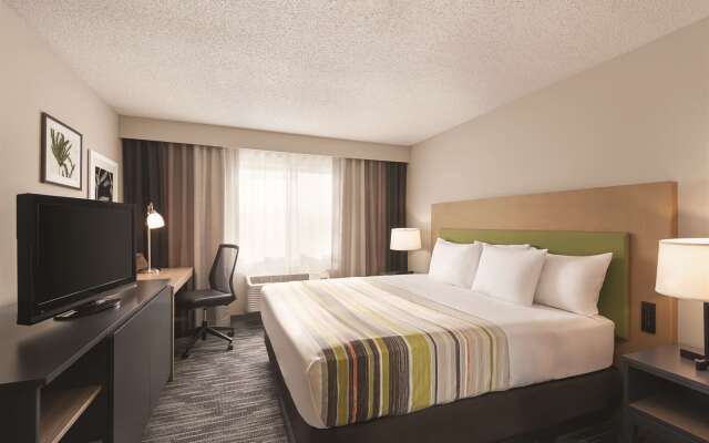 Country Inn & Suites by Radisson, Northfield, MN