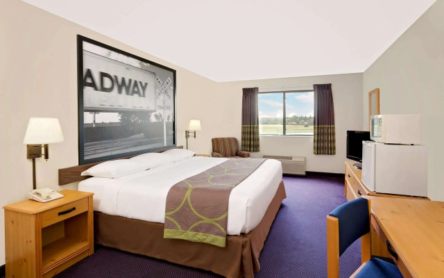 Super 8 by Wyndham St. James