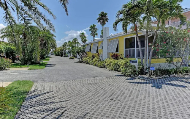 Tradewinds Beach Resort