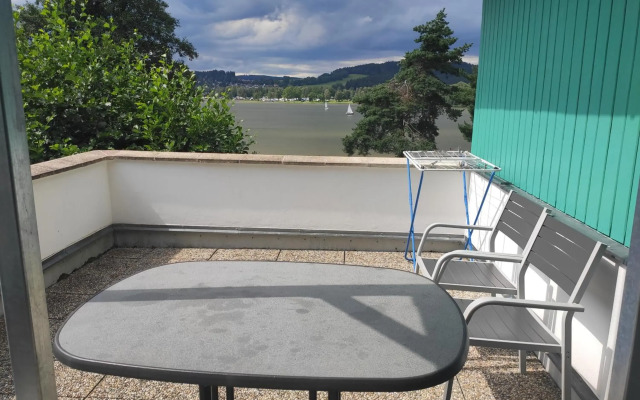 Lipno Riviéra - Myši v botě