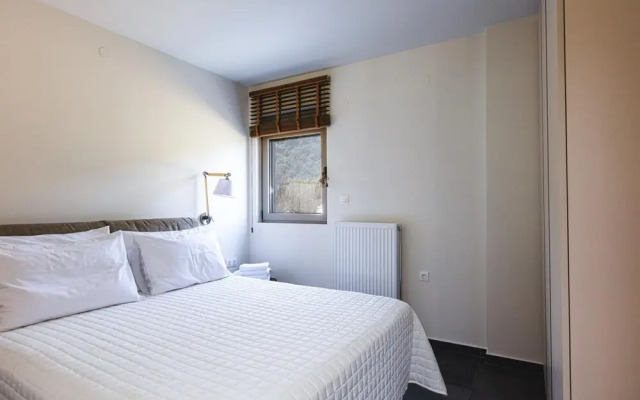 Villa Rizes Luxury in Maroulas