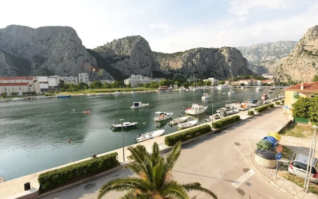 Apartment Ivana Omis