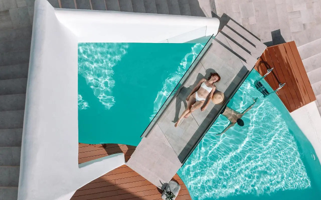 Infinity Blue Suites