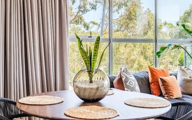 Stylish Comfort at the Luxurious Tramonto