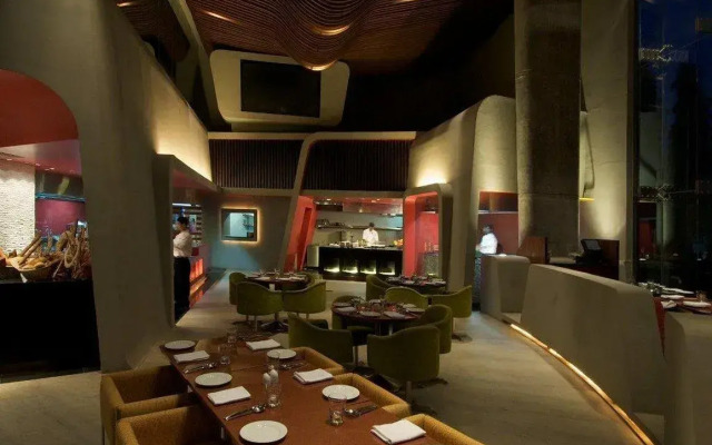 Vivanta Bengaluru, Whitefield