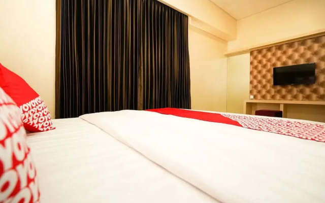 OYO 1330 Hotel Cahaya 3
