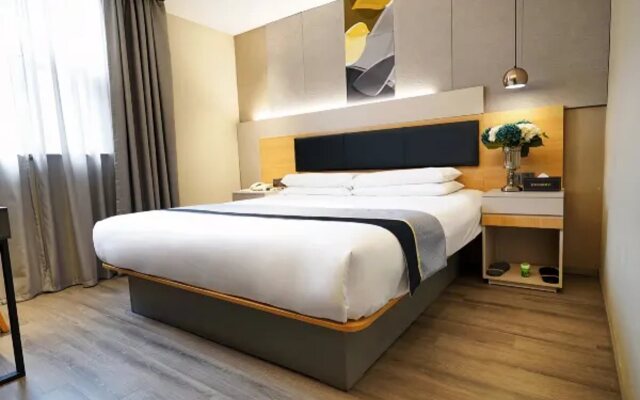 Homeinn Hotel (Yuxi People's Hospital Wanda Plaza)