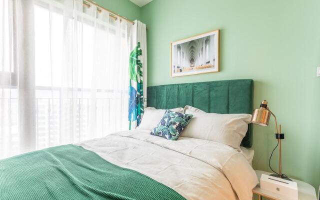 Locals Boutique Apartment Huafa Plaza 28