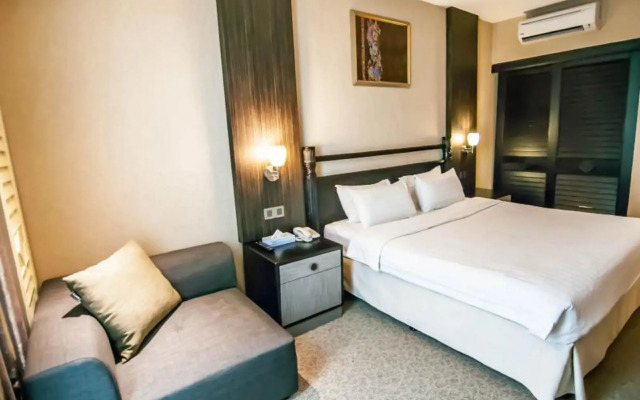 KK Times Square Hotel