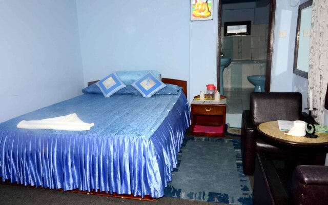 Hotel Travel-Inn