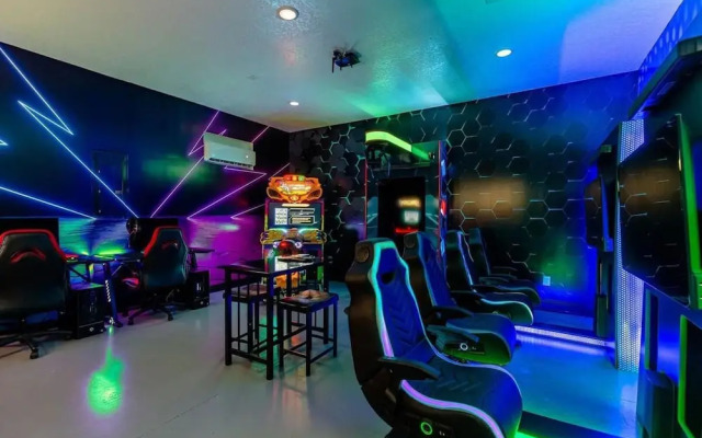 Castle Pines Court Retreat