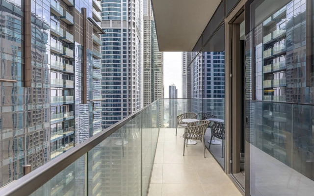 Luxury 2BR Marina Gate 3