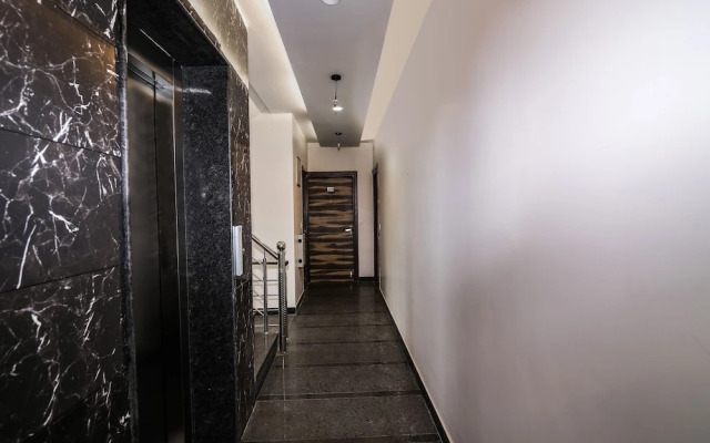 OYO 15556 Hotel Wind Palace