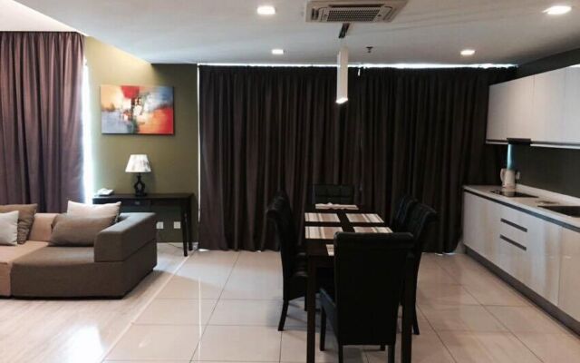 Borneo Vista Suites Hotel