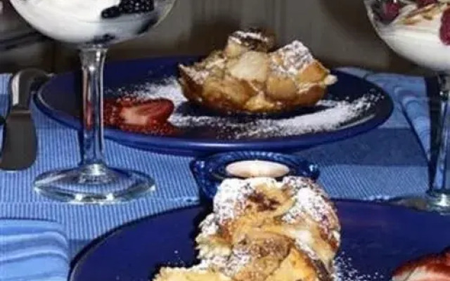 Eddington House Inn - Bed And Breakfast - Adults Only