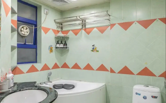 Locals Boutique Apartment Zhongshan Ba Road No.1 Branch