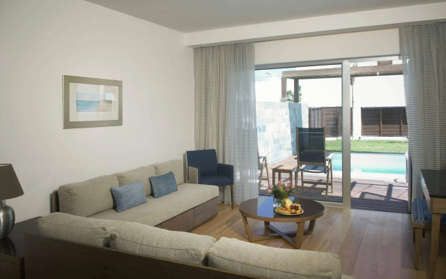 Sunrise Pearl Hotel & Spa