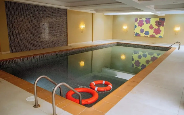 Check Inn Hotels Apo