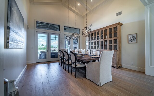 104th Mesa 5 Bedroom Home by RedAwning