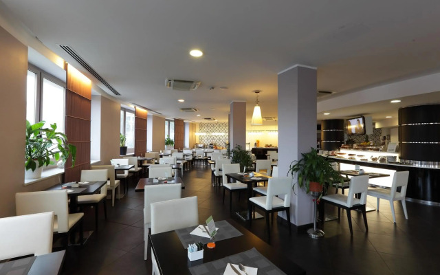 CHC Business Residence