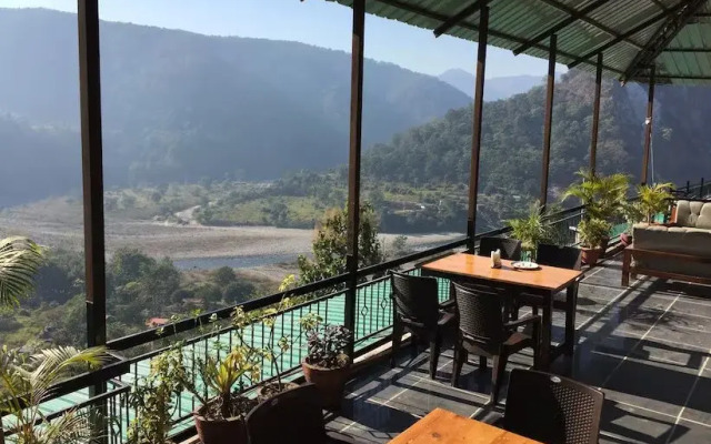 Saalvan Resort