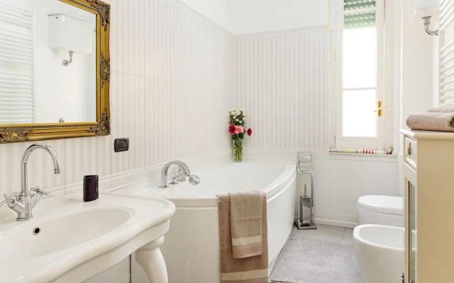 Salvator Rosa Metro Station Flat