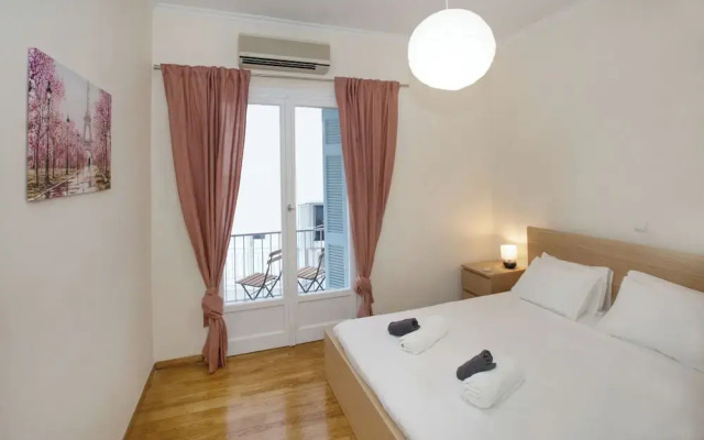 Modern Rental with Cozy Charm by GHH