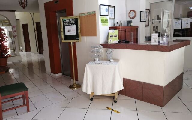 Hotel Villa Serena San Benito